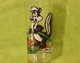 Vintage Looney Tunes Pepsi Collector Series Glass, Pepé Le Pew and Daffy Duck, 1976