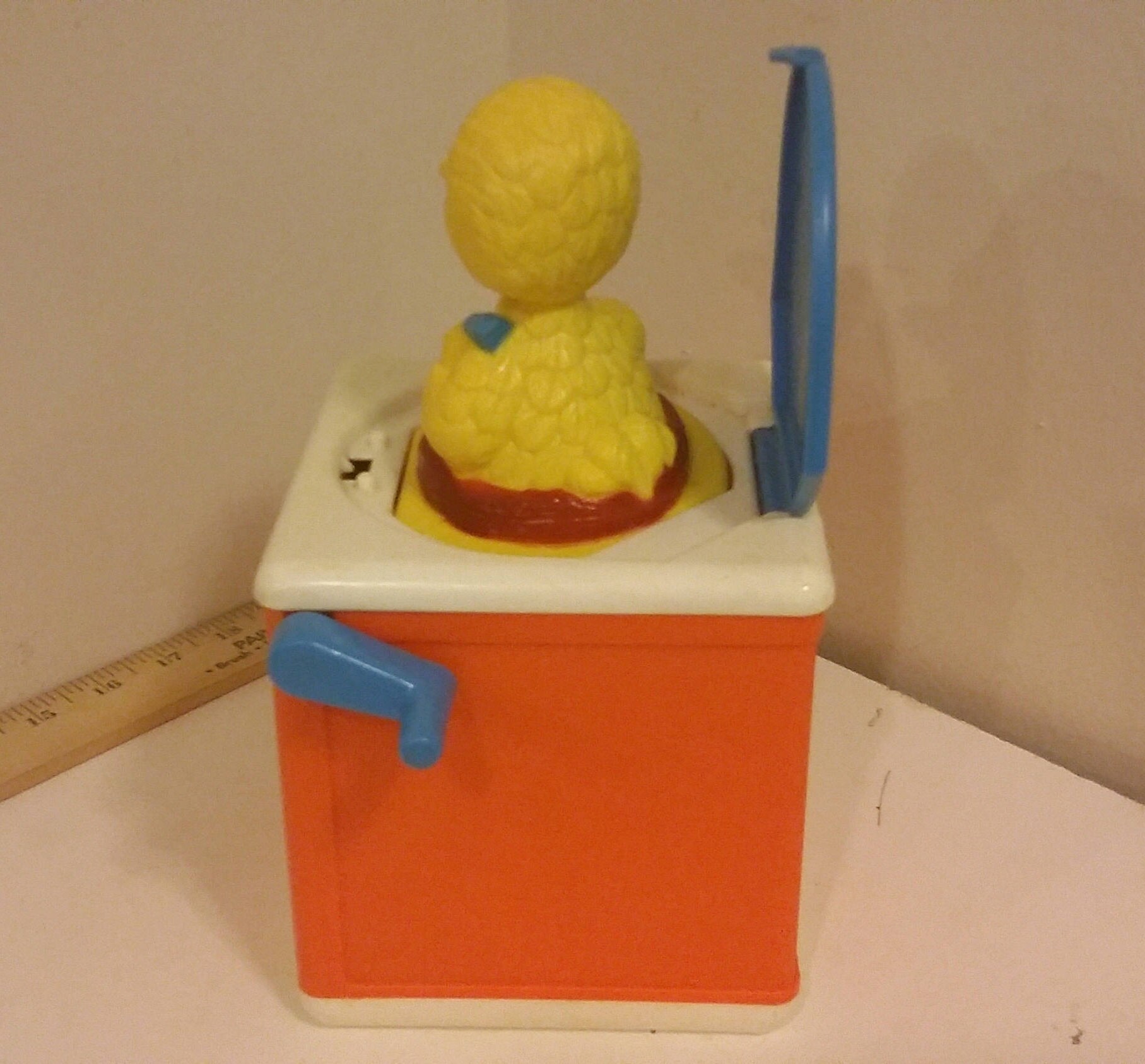 Vintage Hasbro Playskool Big Bird JackInTheBox, 1986