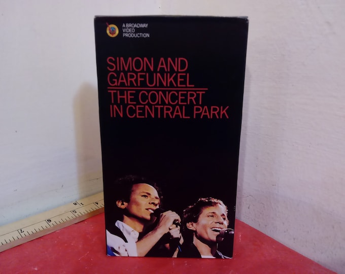 Vintage VHS Movie Tape, Simon and Garfunkel, The Concert in Central Park, 1991#