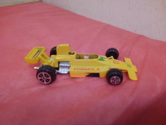Vintage Die Cast Cars, Yatming Formula One Racing Cars, Different