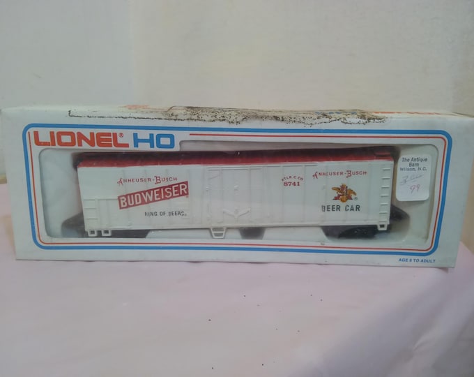 Vintage Train Cars and Switches, Lionel and Bachman HO Scale Train Items, Budweiser, BM, Tropicana, Schlitz, Burlington, and Others