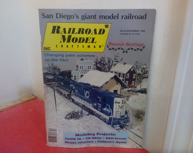 Vintage Model Train Magazines, Railroad Model Craftsman and Model Railroader Magazines