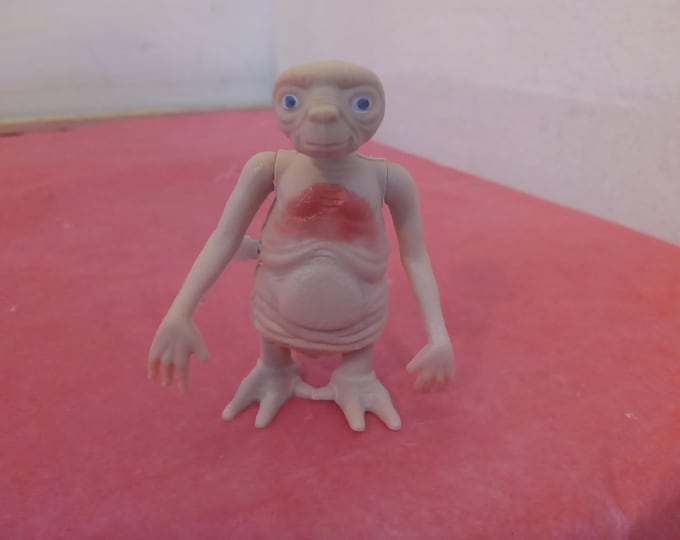 Vintage Movie Figurines, E.T. the Extraterrestrial Plastic Figurines, 1980's#