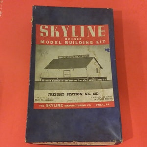 Vintage Train Building Kit, Skyline Model Building Kit, HO Scaled Freight Station # 653