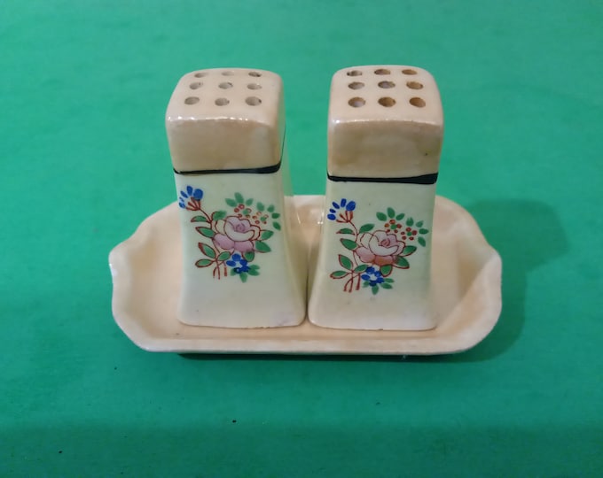 Vintage Salt and Pepper Shakers, H. Kato, Occupied Japan, 1940's