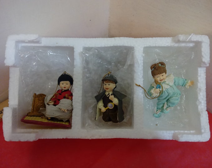 Vintage Christmas Ornaments, Character Christmas Ornaments, Resin Made in China