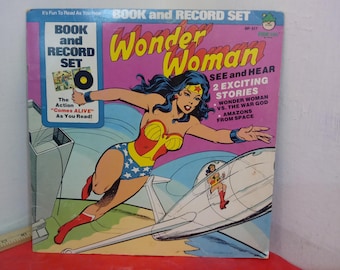 Discos de vinilo antiguos de 33 1/3 rpm, Wonder Woman con historia, Amazing Spiderman o Posh Hits Vol. 1, década de 1970.