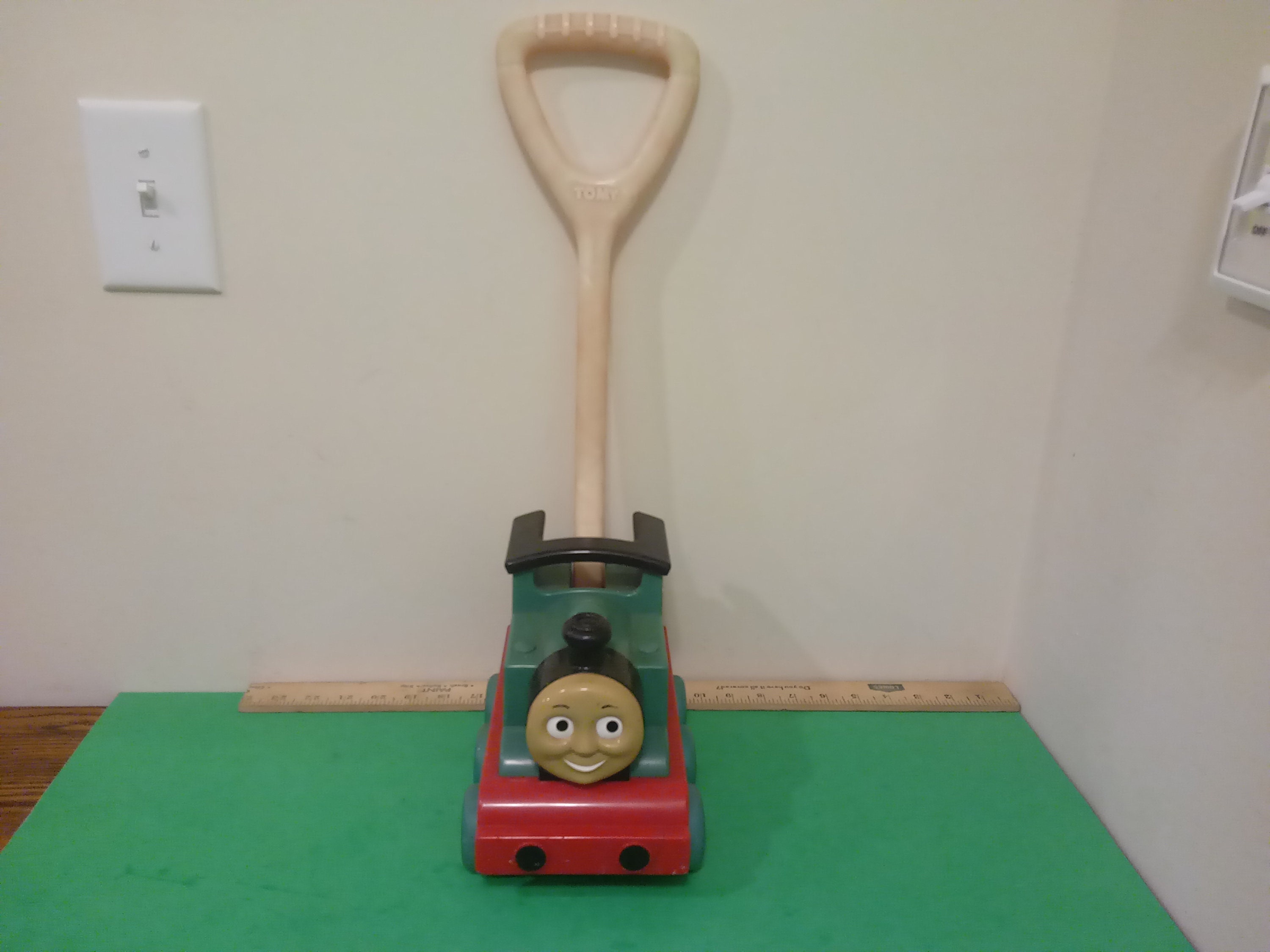 tomy thomas tank engine