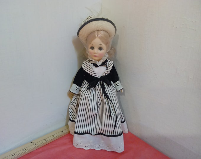 Vintage Doll, Effanbee Doll Grandes Dames Collection "Saratoga", 1975