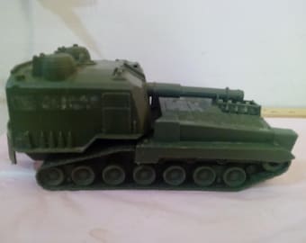 Vintage Pretend Play Plastic Tanks, Ideal Plastic Toy Tanks, Tank w/Machine Gun, or Tank, 1960's