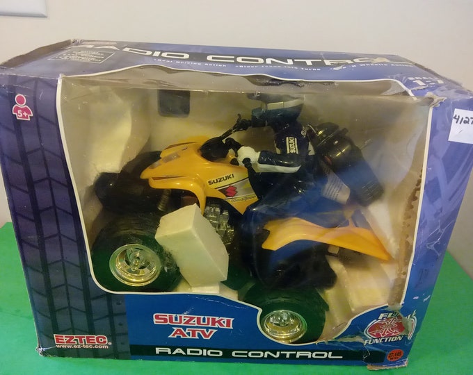 Eztec Radio Control Full Function 1:7 Suzuki ATV, 2008