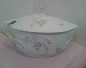 Vintage Serving Dish, Haviland & Co. Limoges Serving Tureen with Lid, Missing Ladle, Peach Colored Floral Design#