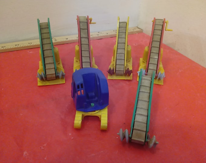 Vintage Mining Playset, Plastic Conveyor Pieces from a Playset, 1960's#