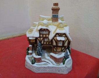 Vintage David Winter Cottages, Miss Belle's Cottage by John Hine Studios, Large Size