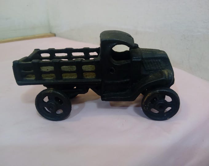 Vintage Cast Iron Vehicles, Cast Iron Ford Model T and Farm Delivery Truck