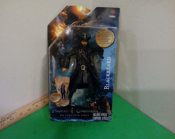 Pirates of the Caribbean, On Stranger Tides Action Figure Blackbeard, 2011