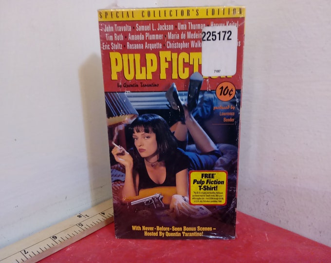 Vintage VHS Movie Tape, Pulp Fiction, John Travolta, Samuel Jackson, Uma Thurman