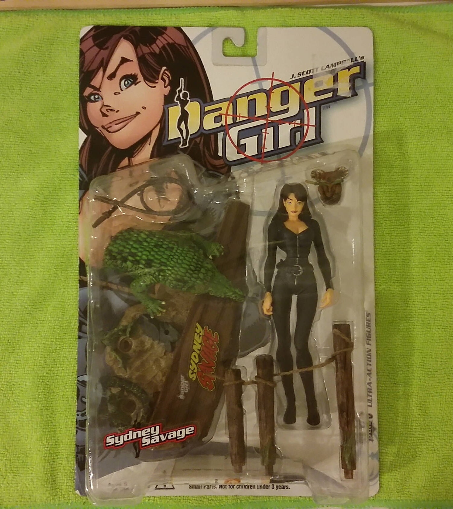 Danger Girl Sydney Savage, Action Figure With Diorama Stand, McFarlane