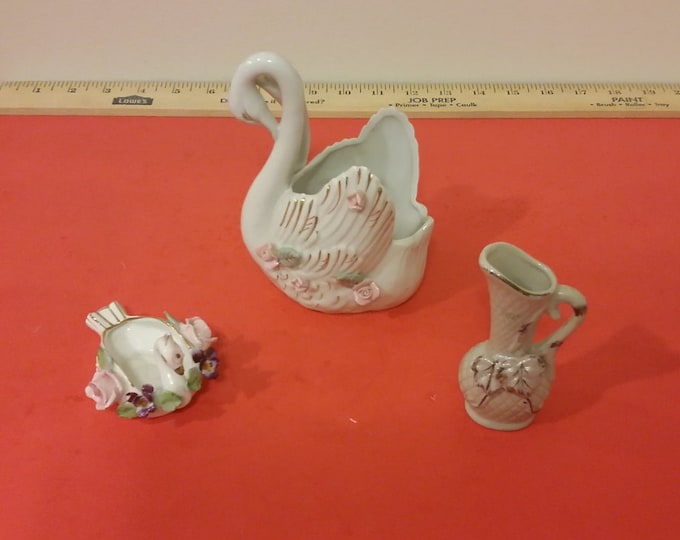 Vintage Porcelain Swans and Vase