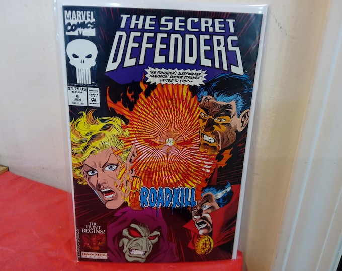 Vintage Marvel Comic Books, Secret Defenders #4, 1990's