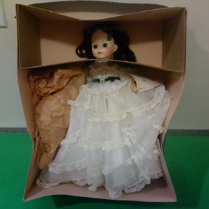 Vintage Doll, Madame Alexander Doll, Scarlett Model #1590, 1980&#39;s