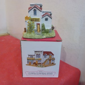 Vintage House Collection, The Americana Collection, Liberty Falls Collection Houses, Various Houses
