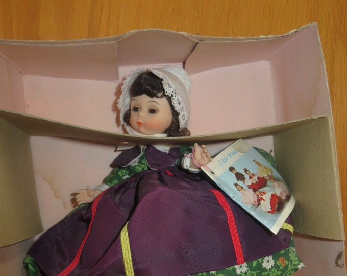 Vintage Doll, Madame Alexander Doll, Canada #560, 1980's
