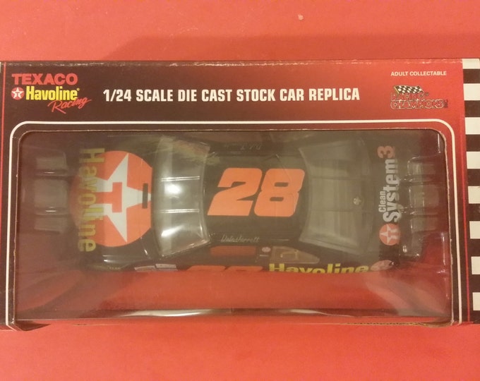 Vintage Sports Memorabilia, Racing Champions 1:24 Scale, DALE JARRETT #28 Havoline Ford Thunderbird, 1995