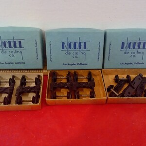 Vintage Model Train Parts, Model Die Casting Co. &quot;Commonwealth 4 Wheel Passenger Car&quot;, Part #60-204N