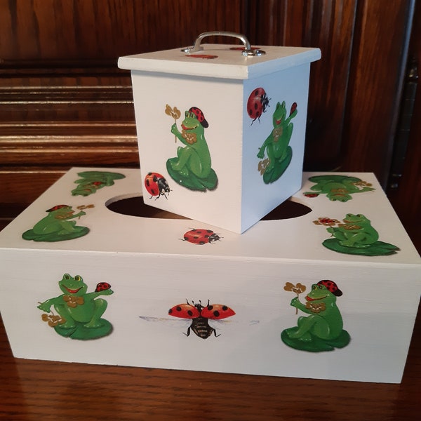 Frog tissue box and its small box