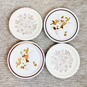 Vintage Mismatched Plate Set | 1970s Floral Tableware Set of 4 Dinner Plates Mix and Match