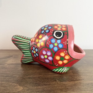 Vintage Mexican Folk Art Pottery Fish Scubbie Holder
