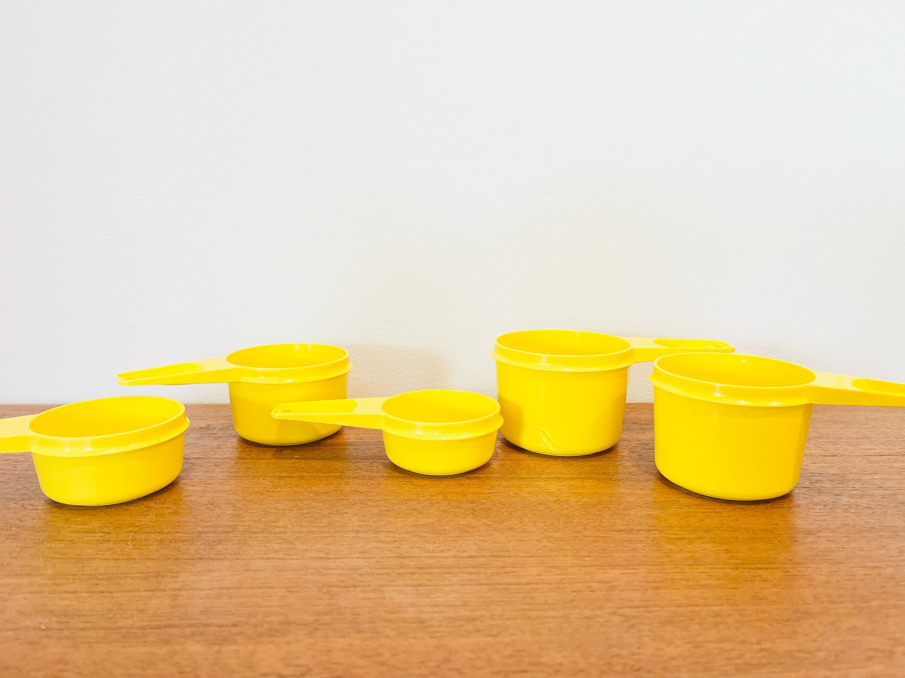 6 Tasses à Mesurer Colorées - - Yannick