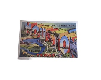 Vintage  Postcard Greetings from Houston New Condition