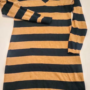 old navy gold dress Dress Casual Short By Old Navy In Orange & White, Size: M – Clothes Mentor  Westerville OH #126 main image 1