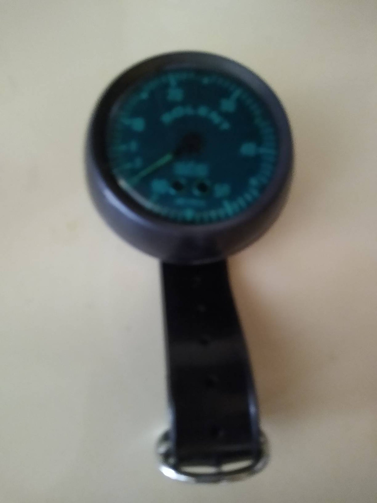depth gauge wrist