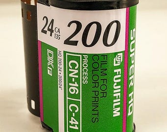 Fujifilm Fujicolor Super HQ 200 speed 35mm color film, 24 exposures