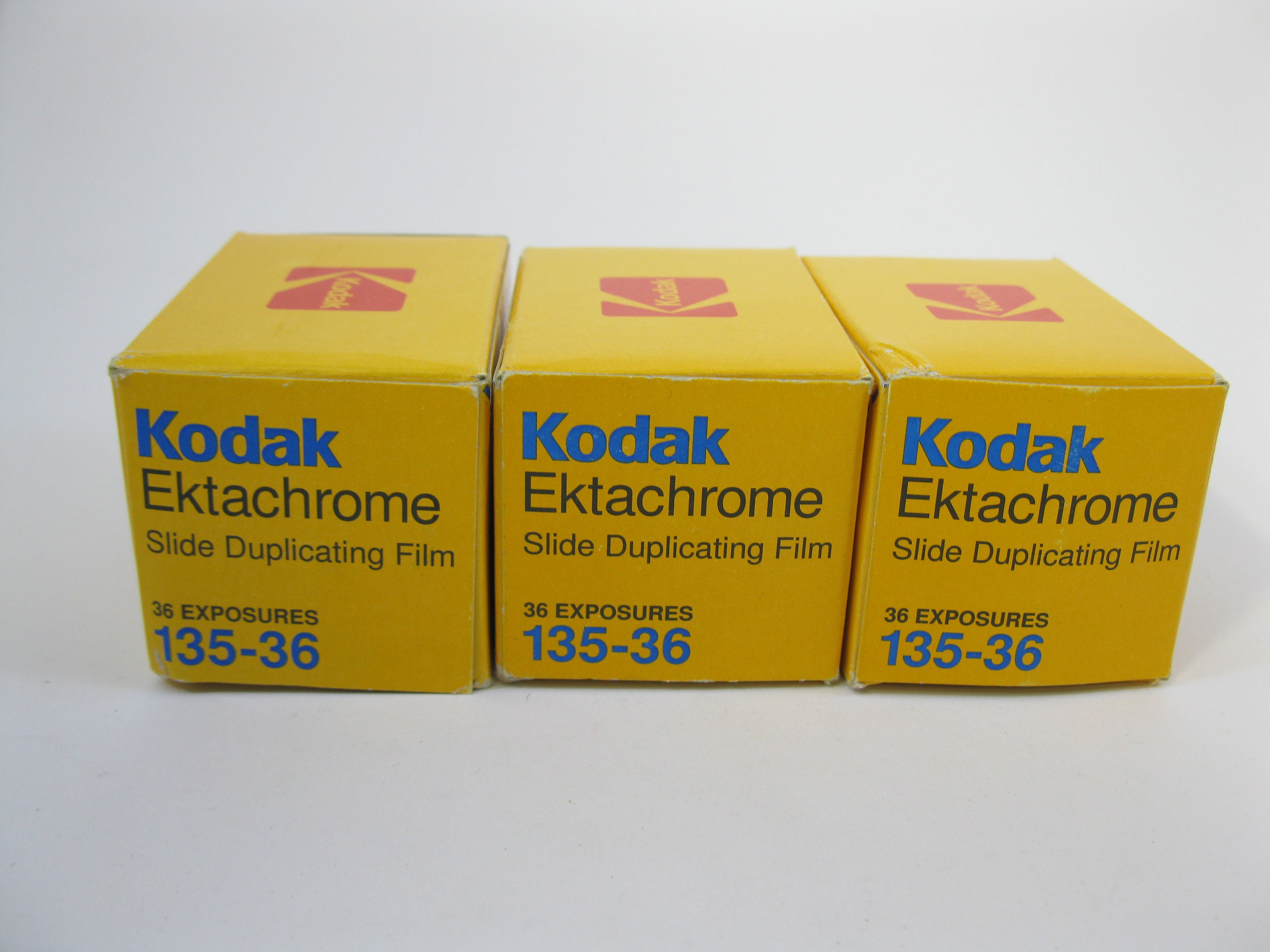 希少品 Kodachrome64   135   36枚撮り3本入りを2箱の6本 希少品 Kodachrome64 135 36枚撮り3本入りを2箱の6本 【公式通販】