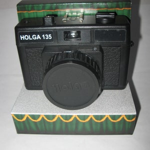 Vintage Superheadz Package Holga 35mm Film Camera Black Color Holga 135 image 10