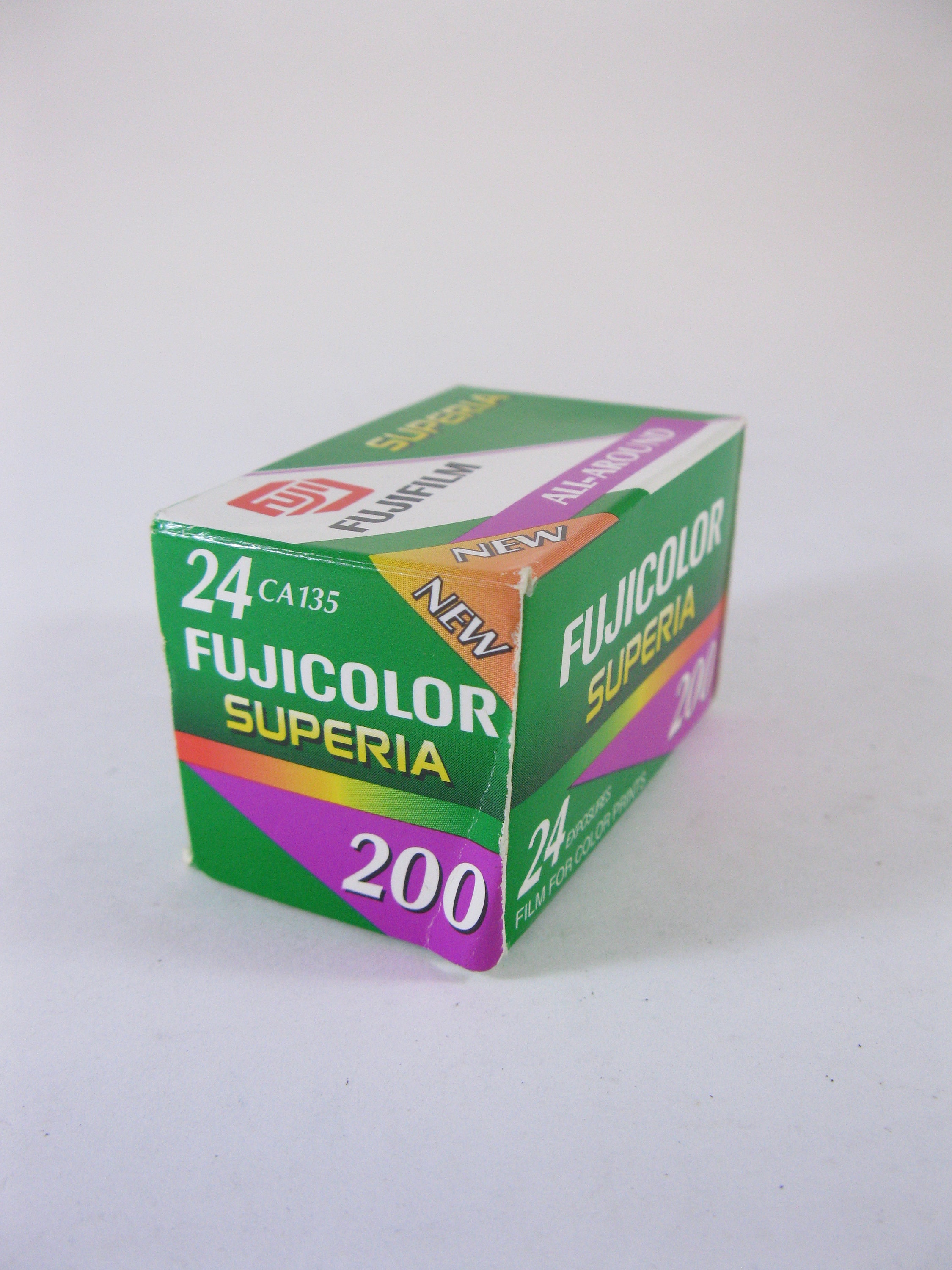 Fujicolor Superia 200 35mm Film (24 Exposure) 35mm Film for Color - Main Image