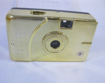 Rare Vintage Mickey Mouse 35 Mm Film Camera Disney Japan With