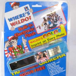 Rare Where&#39;s Waldo 110 Film Sealed Blister Pack Signature Camera