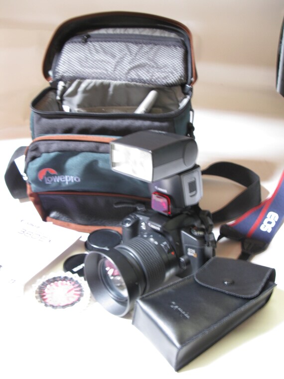 Borsa lowepro per fotocamere reflex hot sale