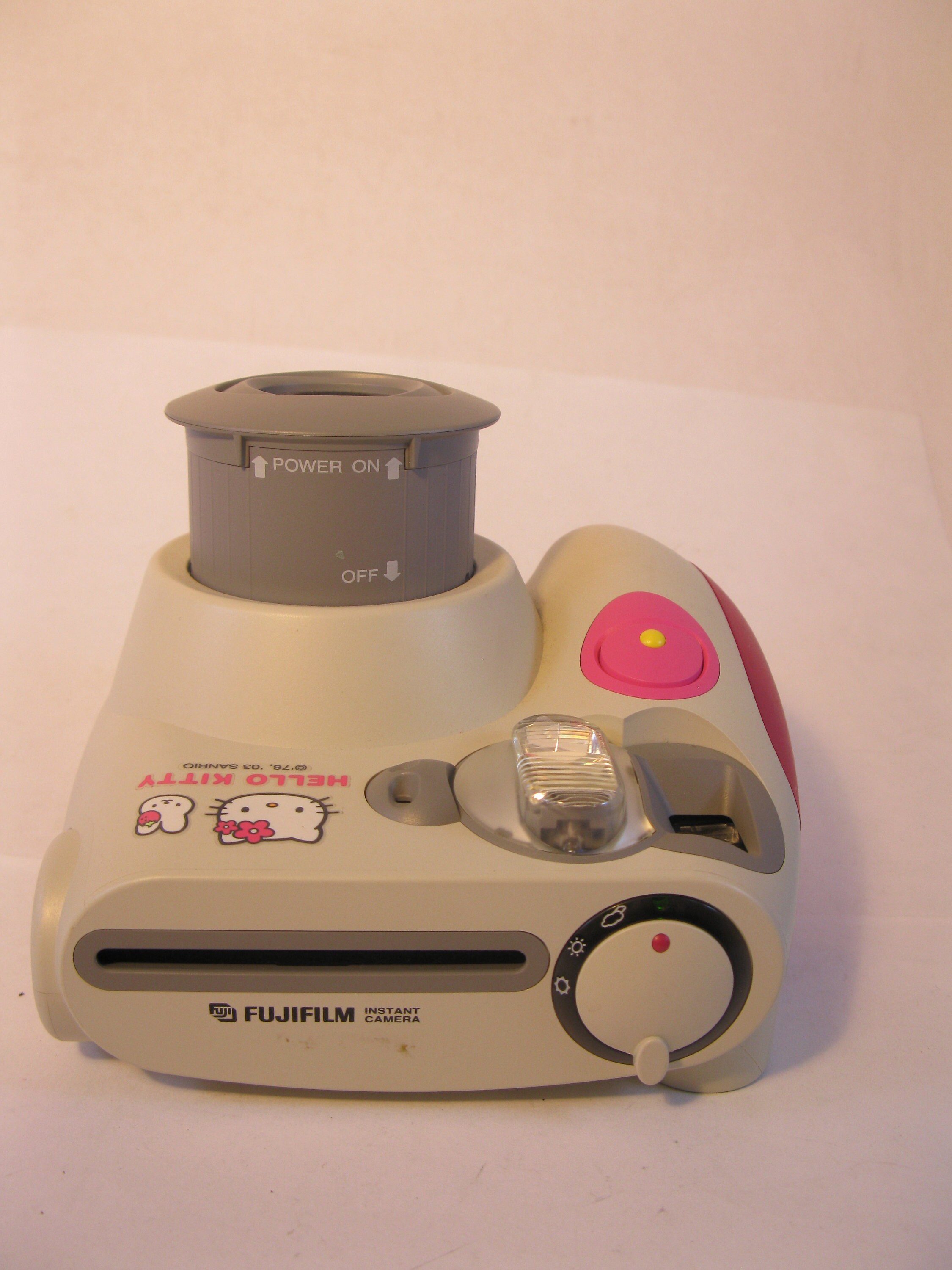 Rare Fujifilm Fuji Instax Mini 7 Hello Kitty Sanrio Instant Rare Fujifilm Fuji Instax Mini 7 Hello Kitty Sanrio Instant