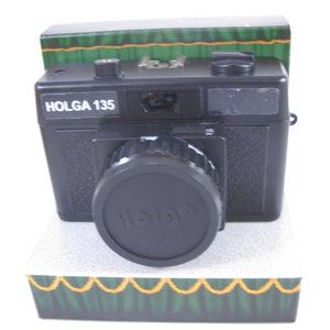 Vintage Superheadz Package Holga 35mm Film Camera Black Color Holga 135 image 1