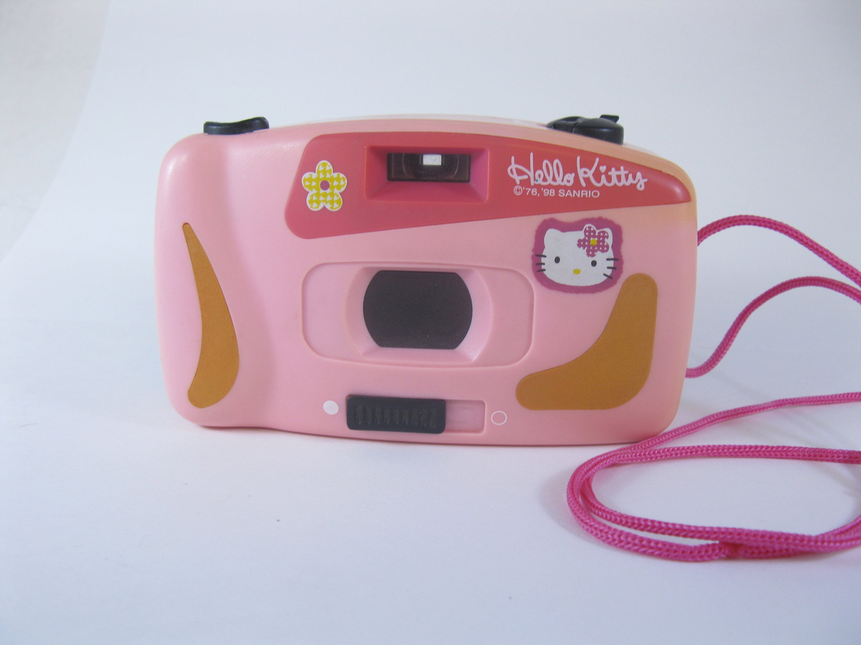 Extremely Rare Vintage Hello Kitty 35 Mm Film Camera IN