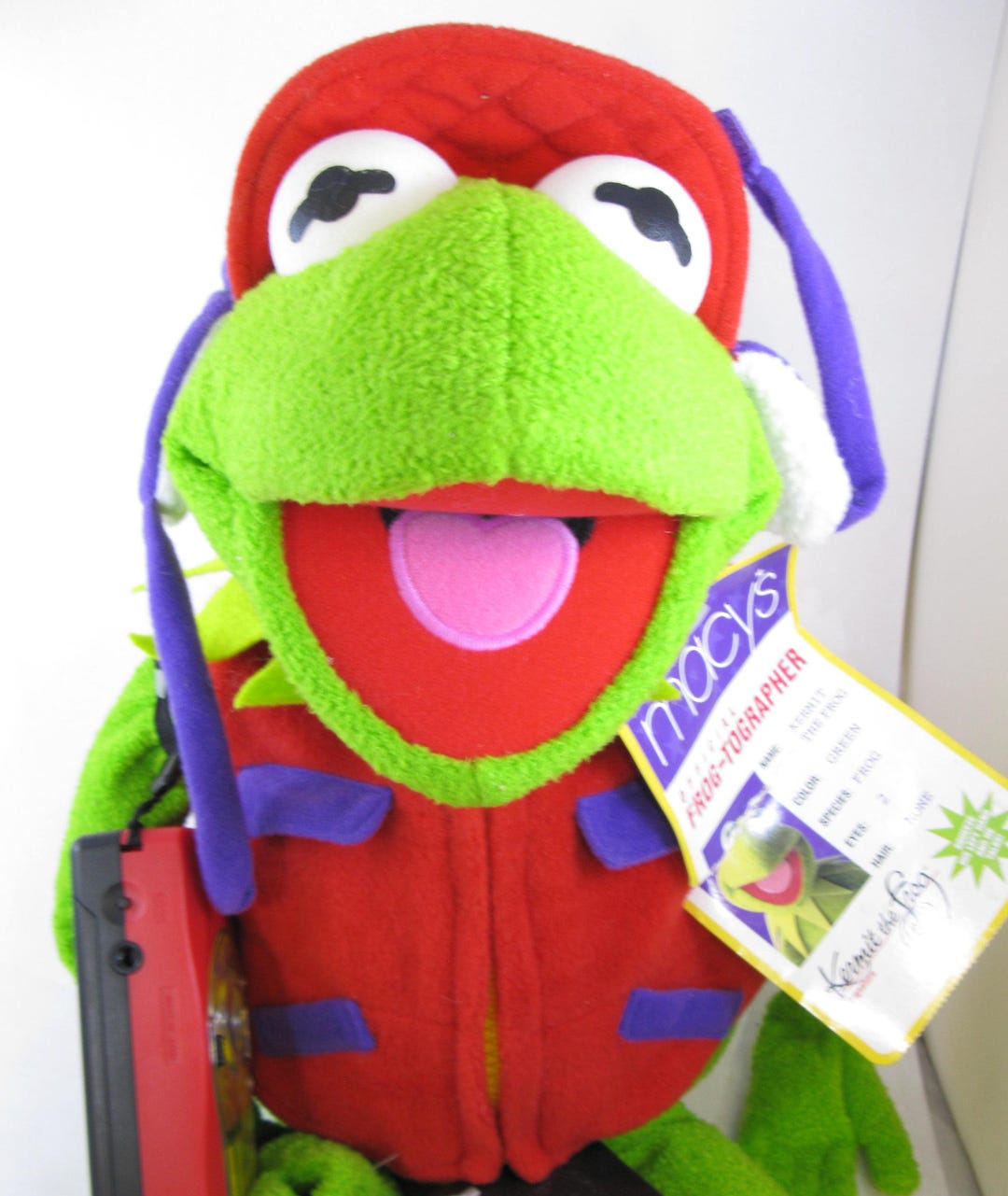 Buy Vintage Kermit the Frog Doll Along With 35mm Film Camera: Macy's Henson  Studios Online in India