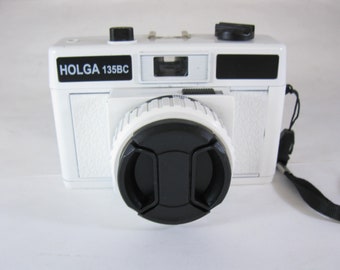 Vintage Holga White Classic Film Camera 35mm Holga 135BC