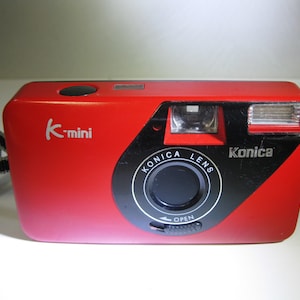 Very Rare Vintage Konica K-mini Lomography 35mm camera Red 28mm Konica Lens