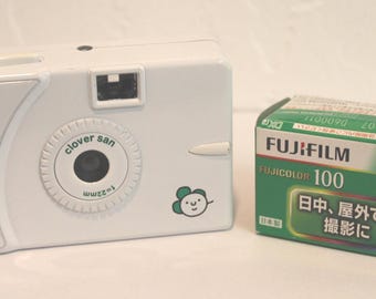 Rare Vintage Mickey Mouse 35 Mm Film Camera Disney Japan With